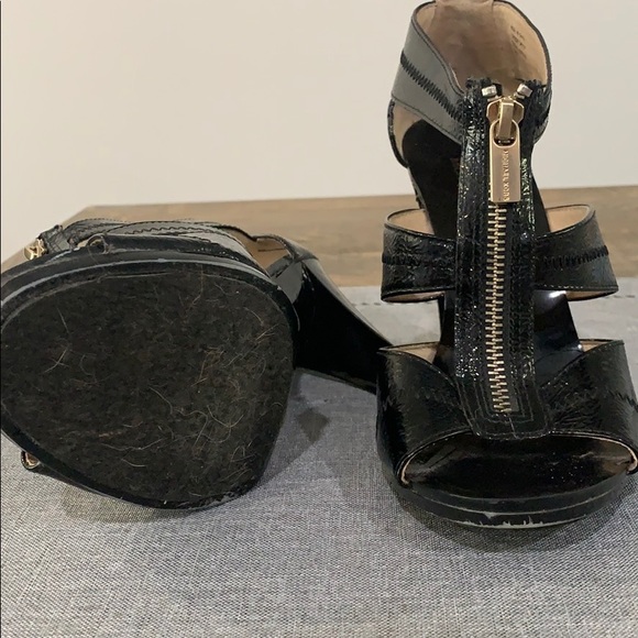 Michael Kors zipper heels - Picture 4 of 5
